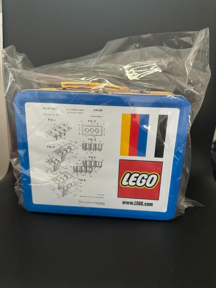 Lego VIP Lunchbox (nieuw), Kinderen en Baby's, Speelgoed | Duplo en Lego, Nieuw, Lego, Complete set, Ophalen of Verzenden