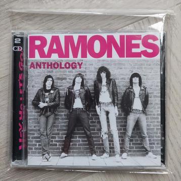 2CD / Ramones / Anthology (2001 uitgave) Nieuwstaat beschikbaar voor biedingen