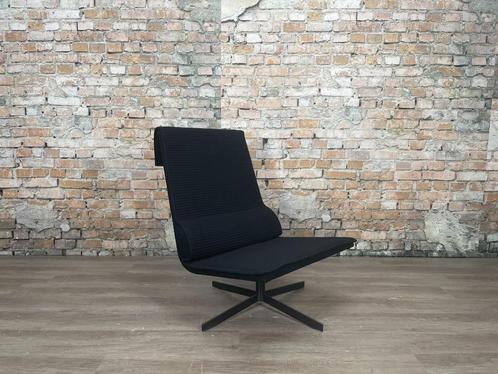B&B Italia VVD bij TheReSales, Huis en Inrichting, Fauteuils, Zo goed als nieuw, Metaal, Stof, 75 tot 100 cm, Minder dan 75 cm