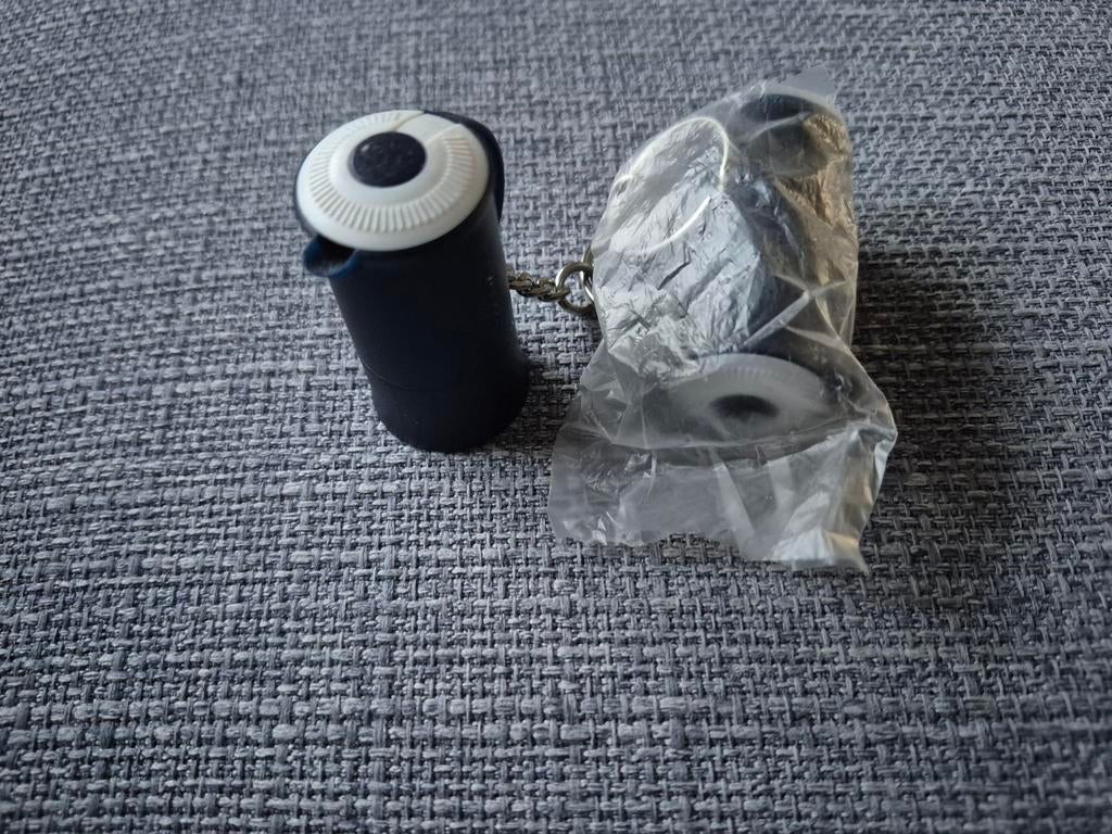 Nieuwe Tupperware Sleutelhanger Thermoskan, Ophalen of Verzenden, Nieuw