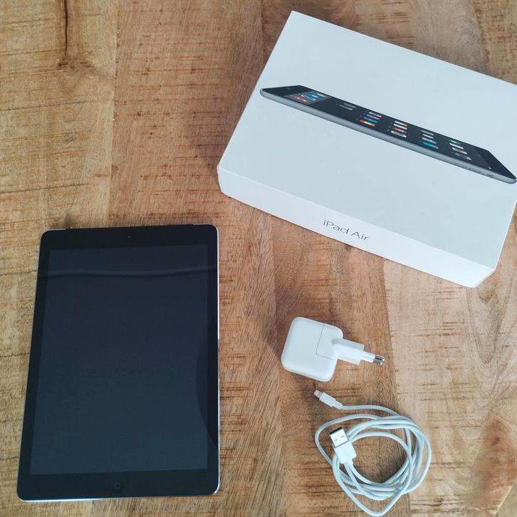 Apple iPad Air , 16GB Space Gray (A1475), Computers en Software, Apple iPads, Zo goed als nieuw, Apple iPad Air, 16 GB, Ophalen of Verzenden