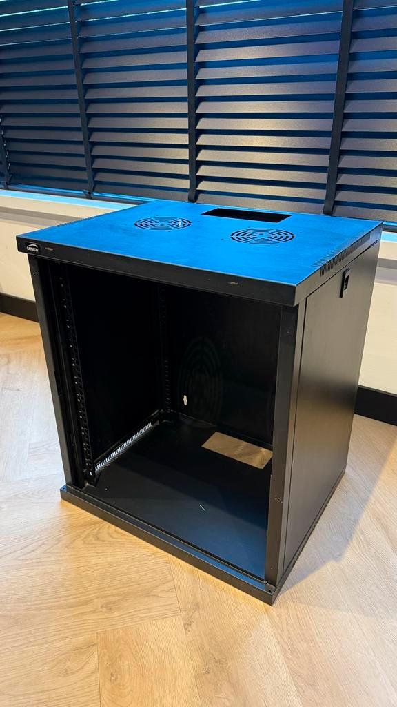 Caymon 19 inch 12U Patchkast, Computers en Software, Serverkasten, Gebruikt, Ophalen