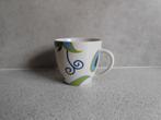 Mok 8x8,5 cm. Gestileerde bloemen Blauw DE, Ophalen of Verzenden, Zo goed als nieuw, Overige stijlen, Kop(pen) en/of Schotel(s)