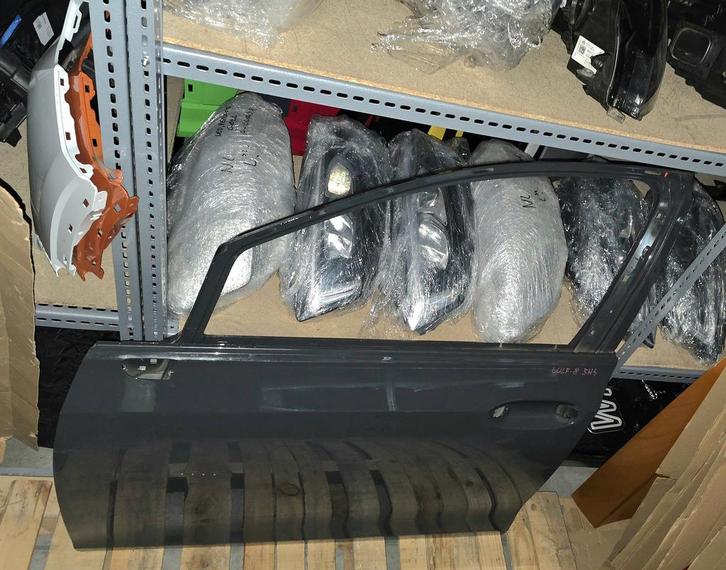 VW GOLF 8 VIII PORTIER LINKS DEUR VOORPORTIER LINKS VOOR, Auto-onderdelen, Carrosserie en Plaatwerk, Deur, Voor, Links, Gebruikt