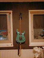 Ibanez model met versterker, stemapparaat, gitaar band., Met versterker, Zo goed als nieuw, Solid body, Ophalen