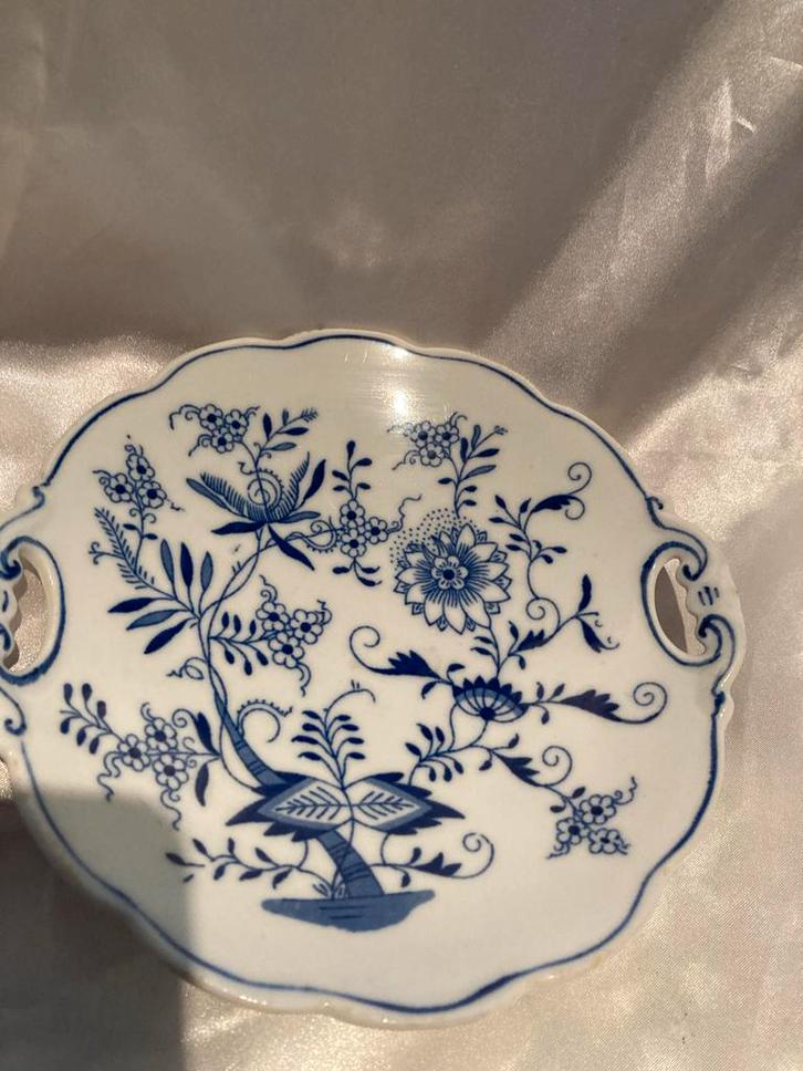 Louis Regout Zwiebelmuster Serveerschaaltje, Antiek en Kunst, Antiek | Schalen, Ophalen of Verzenden