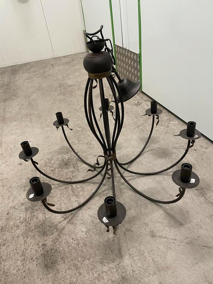Vintage Metalen Kroonluchter 8 Armen, Huis en Inrichting, Lampen | Kroonluchters, Gebruikt, Metaal, Ophalen