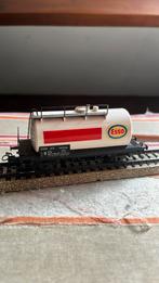 Te koop ketelwagon van marklin 4441 ESSO, Hobby en Vrije tijd, Modeltreinen | H0, Wisselstroom, Wagon, Ophalen of Verzenden, Zo goed als nieuw