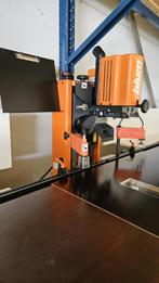 Blum Scharnier Rijboormachine (Bijna Nieuw), Ophalen