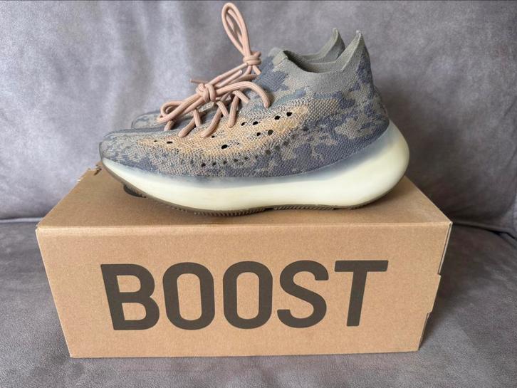 Yeezy boost 380 (40 2/3), Kleding | Heren, Schoenen, Zo goed als nieuw, Sneakers of Gympen, Overige kleuren, Ophalen of Verzenden