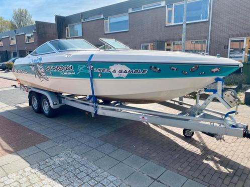 Stingray 658 SX | Magnum 350 V8 | 300 PK | speedboot | gerev, Watersport en Boten, Speedboten, Zo goed als nieuw, 6 meter of meer