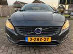 Volvo S60 1.6 T3 KINETIC, Auto's, Volvo, Automaat, 15 km/l, 4 cilinders, 150 pk