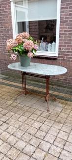 Ovale tuintafel met granietenbladTafel
Blad 120x60
Hoogte g, Huis en Inrichting, Tafels | Eettafels, Gebruikt, Tot twee personen