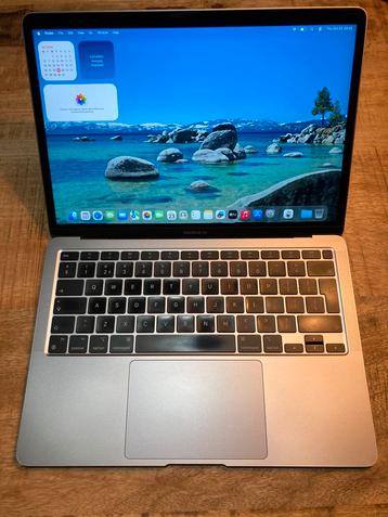 13" Macbook Air M1 2020, 8GB, 256GB, MacOS Tahoe 85% beschikbaar voor biedingen
