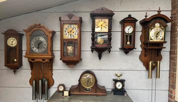 9 klokken en 3 wekker/klokjes in één koop €240 (€20 p/s) beschikbaar voor biedingen