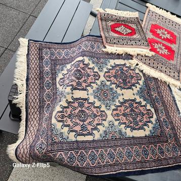 3 Oosterse tapijtjes - Goede conditie beschikbaar voor biedingen