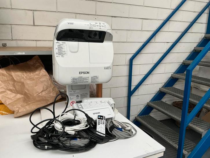 Epson Beamer - Goed Werkend!WD-026, Audio, Tv en Foto, Beamers, Gebruikt, LCD, Overige resoluties, Ophalen