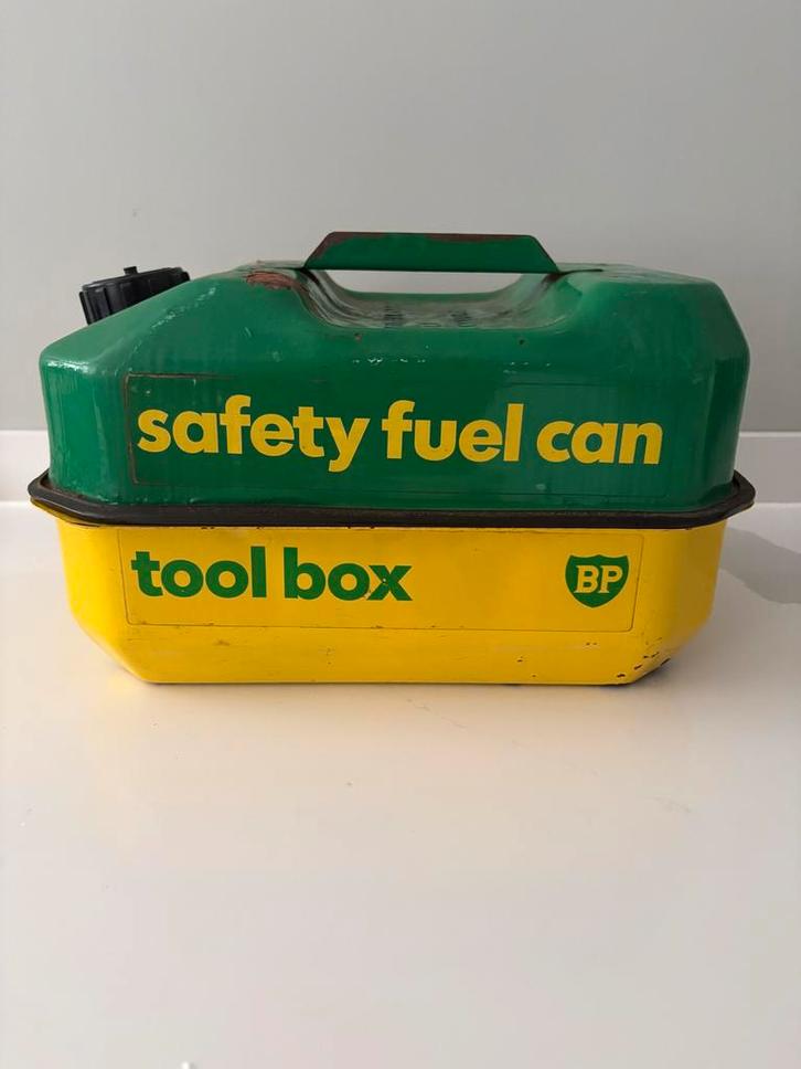 Vintage BP Jerrycan Toolbox - Groen/Geel, Verzamelen, Merken en Reclamevoorwerpen, Gebruikt, Gebruiksvoorwerp, Ophalen of Verzenden