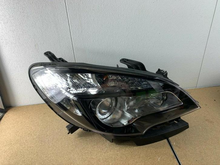 Opel Mokka xenon koplamp rechts 95386946, Auto-onderdelen, Verlichting, Opel, Gebruikt, Ophalen of Verzenden