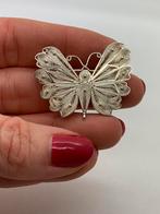 H770 Prachtige zilveren filigrain broche vlinder, 4 tot 7 cm, Ophalen of Verzenden, Zilver, Zilver