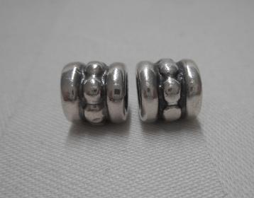 Zilveren Pandora set van 2 bedels nr.979 beschikbaar voor biedingen