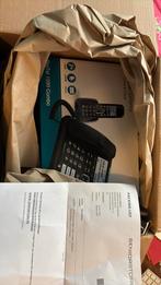 Senioren telefoon nieuw in doos : ongebruikt, Telecommunicatie, Vaste telefoons | Handsets en Draadloos, Ophalen of Verzenden