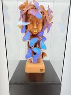 Opgezette Vlinderhoofd Sculptuur - Wildernis Atelier, Ophalen of Verzenden, Nieuw, Opgezet dier