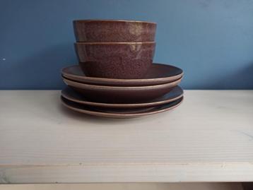 Porto servies aubergine bruin - nieuw en ongebruikt - HEMA beschikbaar voor biedingen