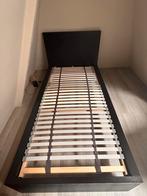 MALM 1-persoonsbed zwart/bruin 90x200 inclusief lattenbodem, Ophalen, Verstelbaar, 90 cm, Eenpersoons