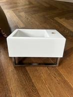 Handig diep fonteinbakje designmerk Catalano, Ophalen of Verzenden, Zo goed als nieuw, Overige typen