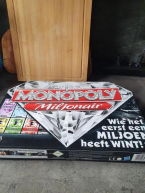 Nog zgan heel compleet Monopoly Miljonair - Bordspel, zeer g, Hobby en Vrije tijd, Gezelschapsspellen | Bordspellen, Zo goed als nieuw