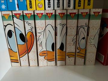 9 Donald Duck dubbelpockets beschikbaar voor biedingen