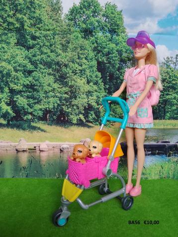 Diverse leuke Barbie advertenties voor fantasierijk vermaak beschikbaar voor biedingen