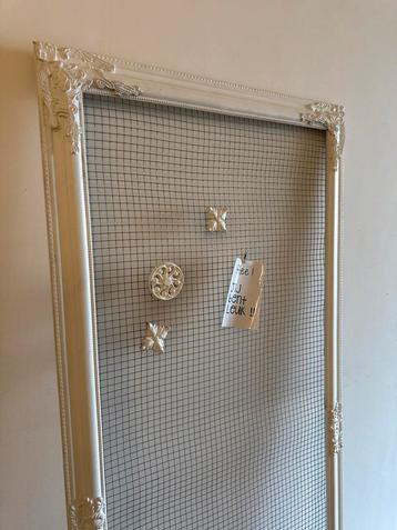 Groot Magneetbord Brocante Wit 71x162cm beschikbaar voor biedingen