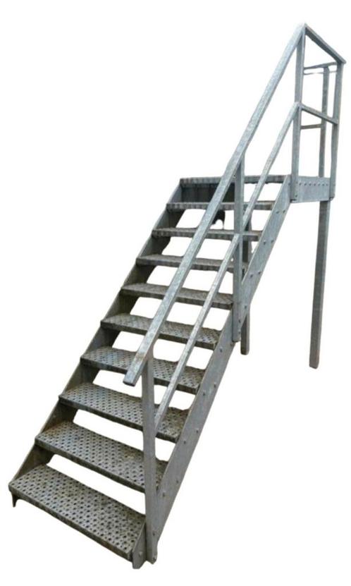 Verzinkte bordestrap ca. 189cm. Gegalvaniseerde stalen trap., Doe-het-zelf en Verbouw, Ladders en Trappen, Gebruikt, Minder dan 2 meter