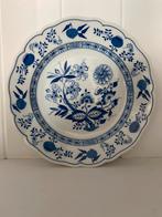Mooi bord van Zwiebelmuster Hutschenreuther, Huis en Inrichting, Keuken | Servies, Ophalen of Verzenden, Zo goed als nieuw, Bord(en)