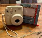 Fujifilm polaroid instax mini 8, Audio, Tv en Foto, Fotocamera's Analoog, Ophalen of Verzenden, Zo goed als nieuw, Polaroid, Fuji