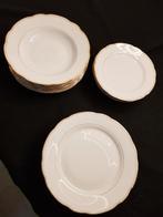 MZ eetservies gouden rand borden Czechoslovakia 19stuks, Ophalen