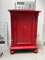 Staand houten kastje met CD lades, Ophalen