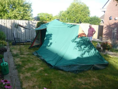 Tent Malibou Trail; 4-pers., Caravans en Kamperen, Tenten, tot en met 4, Zo goed als nieuw, Ophalen of Verzenden