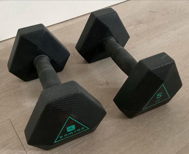 Domyos Dumbbell Set - 5kg - Zo Goed Als Nieuw!, Sport en Fitness, Fitnessmaterialen, Zo goed als nieuw, Dumbbell, Armen, Ophalen of Verzenden