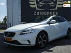 Volvo V40 1.5 T3 Polar+ Sport R-Design, Auto's, Volvo, 65 €/maand, 4 cilinders, 700 kg, Wit