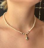 Saffier diamant Akoya parel NEL rapport ketting goud hanger, Ophalen of Verzenden, Goud, Ketting, Met edelsteen