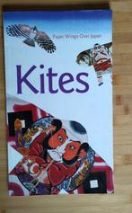 Kites Paper Wings Over Japan (Engels) 1997 (ISBN 0-500-27942, Ophalen of Verzenden, Zo goed als nieuw, Toebehoren