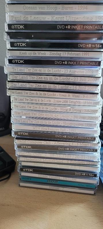 DVD's met oude tv programma's jaren 80 en 90 beschikbaar voor biedingen