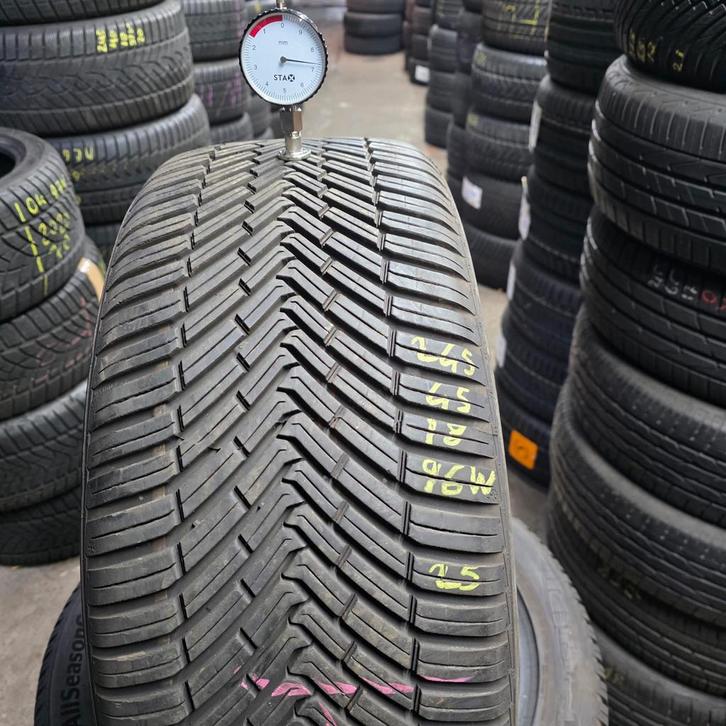 Continental AllSeasonContact 245/45 R18 96W, Auto-onderdelen, Banden en Velgen, Band(en), All Season, 18 inch, 245 mm, Personenwagen