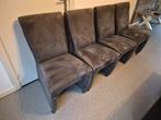 4 eetkamerstoelen. Donker grijs met wieltjes, Ophalen