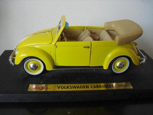 Modelauto volkswagen cabriolet 1951geel Maisto kever, Hobby en Vrije tijd, Modelauto's | 1:18, Auto, Maisto, Ophalen of Verzenden
