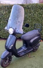 Mooie scooter GTS Toscane dynamic. DEALER ONDERHOUDEN ., Ophalen, Gebruikt, Benzine, Overige modellen