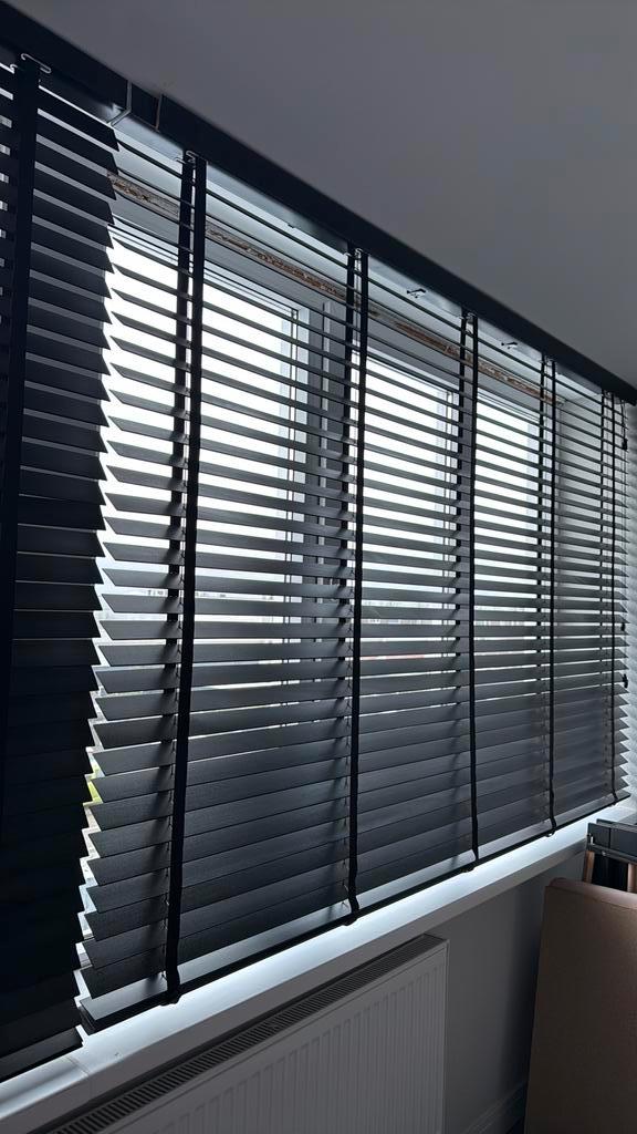 Houten en bamboe jaloezieën meerdere maten, Huis en Inrichting, Stoffering | Gordijnen en Lamellen, Gebruikt, 100 tot 150 cm, 50 tot 100 cm